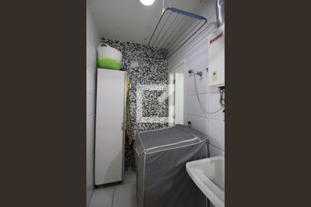 Casa de condomínio à venda com 160m², 3 quartos e 3 vagasÁrea de Serviço