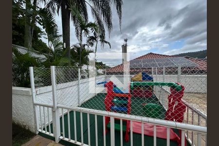 Casa de condomínio à venda com 160m², 3 quartos e 3 vagasÁrea comum - Playground
