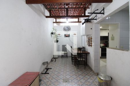 Casa de condomínio à venda com 160m², 3 quartos e 3 vagasÁrea Externa