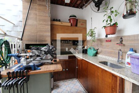 Casa de condomínio à venda com 160m², 3 quartos e 3 vagasÁrea Gourmet