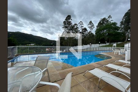 Casa de condomínio à venda com 160m², 3 quartos e 3 vagasÁrea comum - Piscina