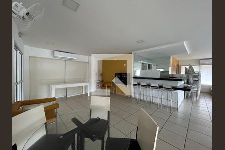 Casa de condomínio à venda com 160m², 3 quartos e 3 vagasÁrea comum - Salão de festas