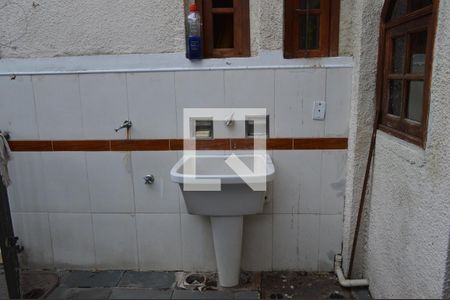 Casa para alugar com 235m², 4 quartos e 2 vagasÁrea de serviço externa