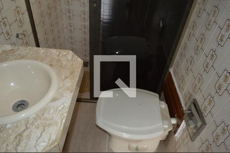 Casa para alugar com 235m², 4 quartos e 2 vagasBanheiro da suíte 1