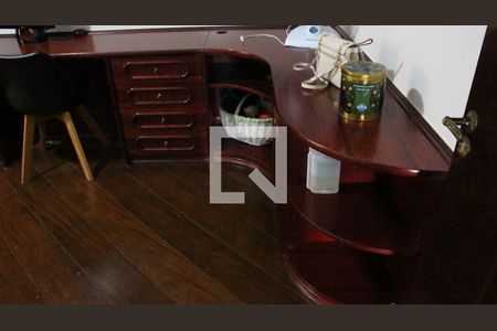 Casa para alugar com 500m², 6 quartos e 6 vagasEscritório