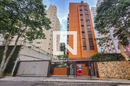 Apartamento à venda com 200m², 3 quartos e 3 vagasFachada