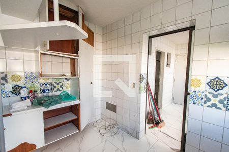 Apartamento à venda com 200m², 3 quartos e 3 vagasCozinha