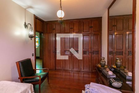 Casa à venda com 715m², 5 quartos e 6 vagasQuarto 3