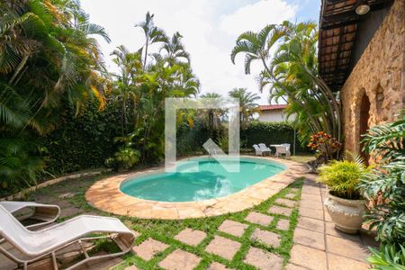 Casa à venda com 715m², 5 quartos e 6 vagasPiscina