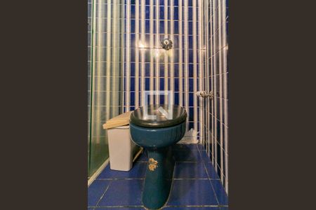 Casa à venda com 715m², 5 quartos e 6 vagasBanheiro da Suíte 3