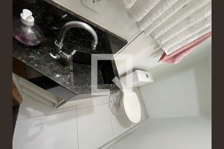 Casa à venda com 152m², 3 quartos e 2 vagas Casa à venda com 152m², 3 quartos e 2 vagasLavabo