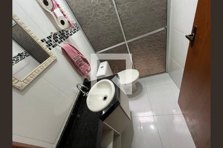 Casa à venda com 152m², 3 quartos e 2 vagasBanheiro 1