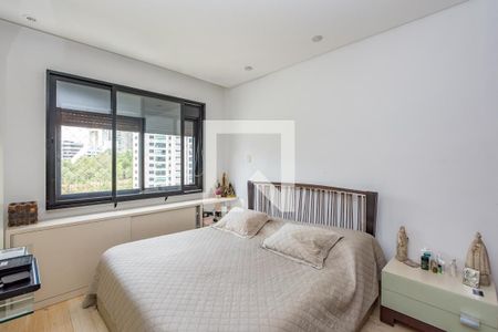 Apartamento à venda com 304m², 4 quartos e 4 vagas Apartamento à venda com 304m², 4 quartos e 4 vagasSuíte