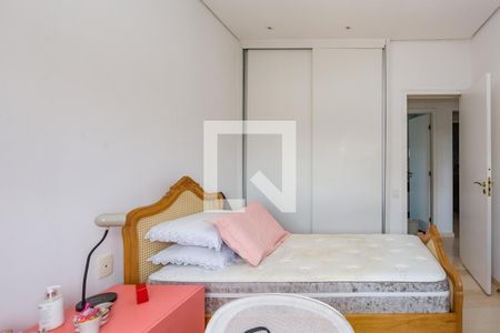 Apartamento à venda com 304m², 4 quartos e 4 vagas Apartamento à venda com 304m², 4 quartos e 4 vagasQuarto 3
