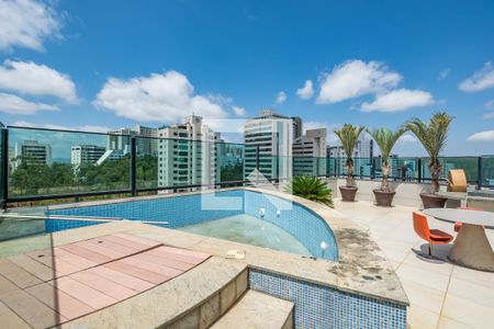 Apartamento à venda com 304m², 4 quartos e 4 vagas Apartamento à venda com 304m², 4 quartos e 4 vagasVaranda da cobertura