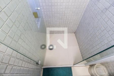 Apartamento à venda com 70m², 2 quartos e 1 vaga Apartamento à venda com 70m², 2 quartos e 1 vagaDetalhe do banheiro