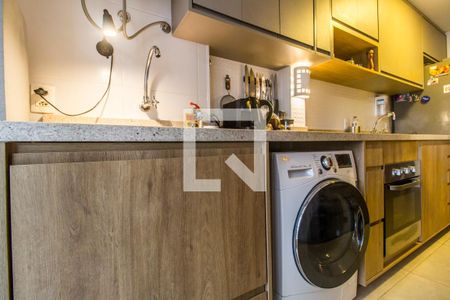 Apartamento à venda com 70m², 2 quartos e 1 vaga Apartamento à venda com 70m², 2 quartos e 1 vagaÁrea de Serviço