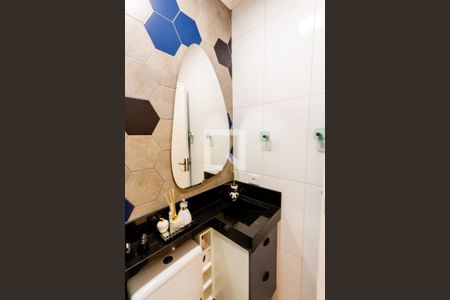 Apartamento à venda com 110m², 2 quartos e 2 vagas Apartamento à venda com 110m², 2 quartos e 2 vagasBanheiro