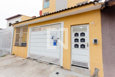 Apartamento à venda com 110m², 2 quartos e 2 vagas Apartamento à venda com 110m², 2 quartos e 2 vagasFachada