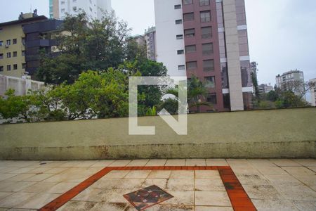 Apartamento à venda com 250m², 3 quartos e 2 vagasQuarto _Vista