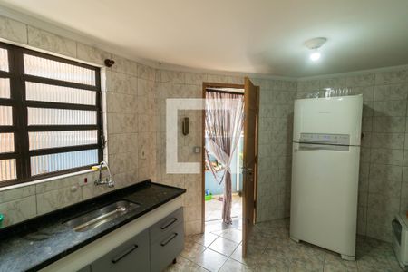 Casa à venda com 112m², 3 quartos e 3 vagas Casa à venda com 112m², 3 quartos e 3 vagasCozinha