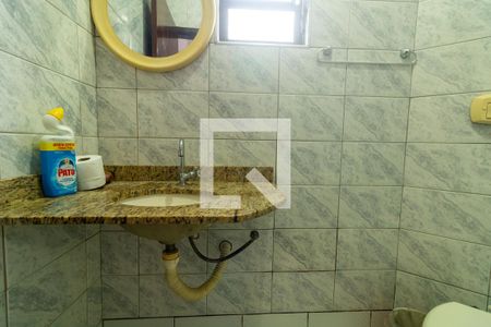 Casa à venda com 112m², 3 quartos e 3 vagas Casa à venda com 112m², 3 quartos e 3 vagasBanheiro