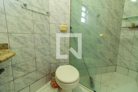 Casa à venda com 112m², 3 quartos e 3 vagas Casa à venda com 112m², 3 quartos e 3 vagasBanheiro