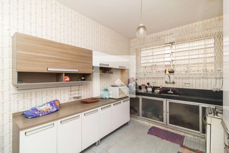 Casa à venda com 600m², 3 quartos e 2 vagas Casa à venda com 600m², 3 quartos e 2 vagasCozinha