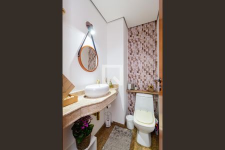 Apartamento à venda com 167m², 3 quartos e 2 vagas Apartamento à venda com 167m², 3 quartos e 2 vagasLavabo