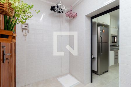 Apartamento à venda com 167m², 3 quartos e 2 vagas Apartamento à venda com 167m², 3 quartos e 2 vagasÁrea de Serviço