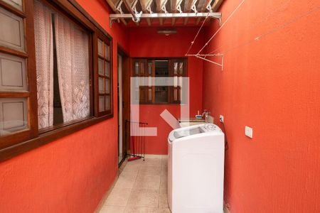 Casa à venda com 162m², 3 quartos e 3 vagas Casa à venda com 162m², 3 quartos e 3 vagasÁrea de Serviço