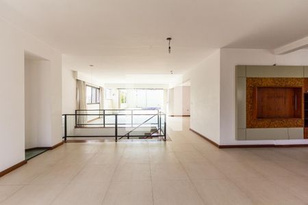 Apartamento à venda com 454m², 3 quartos e 4 vagas Apartamento à venda com 454m², 3 quartos e 4 vagasSala de Estar