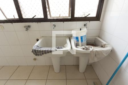 Apartamento à venda com 454m², 3 quartos e 4 vagas Apartamento à venda com 454m², 3 quartos e 4 vagasÁrea de Serviço