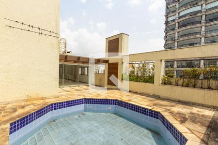 Apartamento à venda com 454m², 3 quartos e 4 vagas Apartamento à venda com 454m², 3 quartos e 4 vagasPiscina da Cobertura
