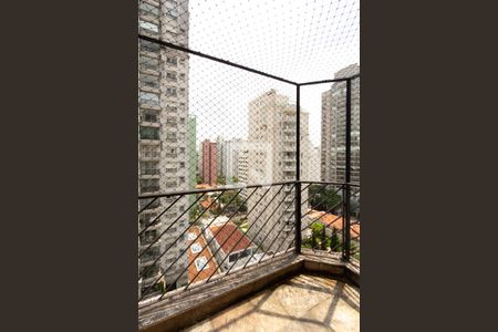 Apartamento à venda com 454m², 3 quartos e 4 vagas Apartamento à venda com 454m², 3 quartos e 4 vagasSuíte 3 varanda