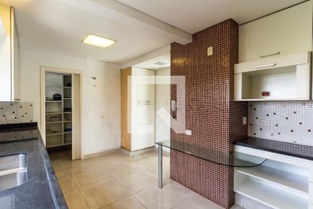 Apartamento à venda com 454m², 3 quartos e 4 vagas Apartamento à venda com 454m², 3 quartos e 4 vagasCozinha