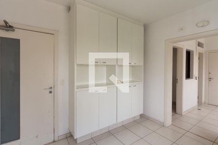 Apartamento à venda com 454m², 3 quartos e 4 vagas Apartamento à venda com 454m², 3 quartos e 4 vagasÁrea de Serviço