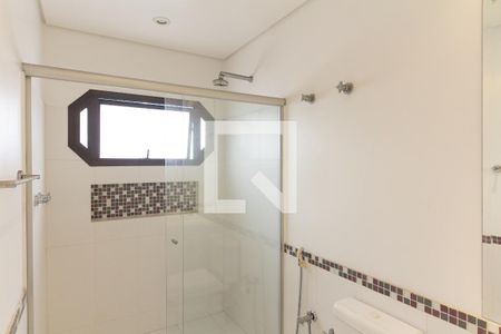 Apartamento à venda com 454m², 3 quartos e 4 vagas Apartamento à venda com 454m², 3 quartos e 4 vagasBanheiro da Suíte 1