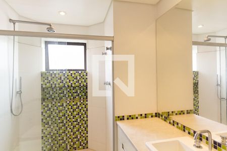 Apartamento à venda com 454m², 3 quartos e 4 vagas Apartamento à venda com 454m², 3 quartos e 4 vagasBanheiro da Suíte 2
