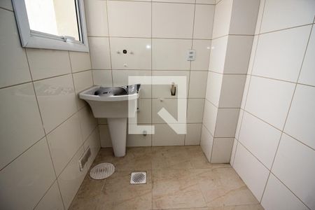 Apartamento à venda com 60m², 2 quartos e 2 vagasCozinha e Área de Serviço