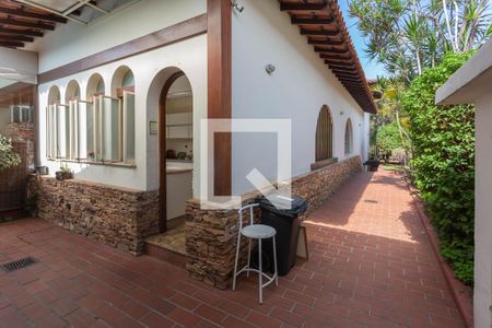 Casa à venda com 515m², 5 quartos e 6 vagasÁrea externa