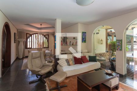 Casa à venda com 515m², 5 quartos e 6 vagasSala 3