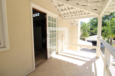 Casa de condomínio à venda com 800m², 5 quartos e 8 vagasVaranda do Escritório 2º andar