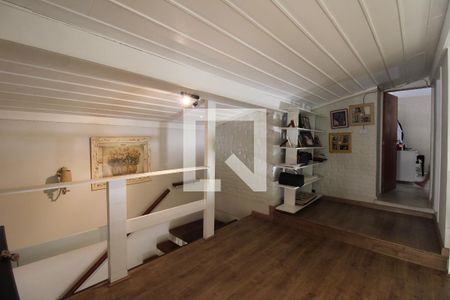 Casa de condomínio à venda com 800m², 5 quartos e 8 vagasSala 2º andar