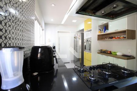 Casa de condomínio à venda com 800m², 5 quartos e 8 vagasCozinha