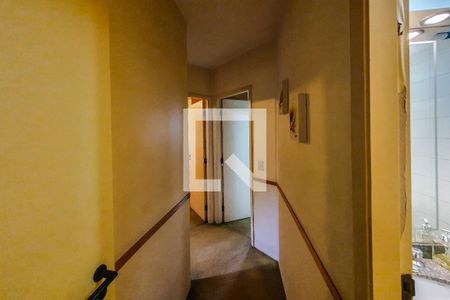 Apartamento à venda com 135m², 4 quartos e 4 vagascorredor