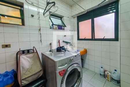 Apartamento à venda com 135m², 4 quartos e 4 vagasÁrea de Serviço