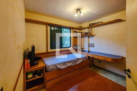 Apartamento à venda com 135m², 4 quartos e 4 vagasquarto 2