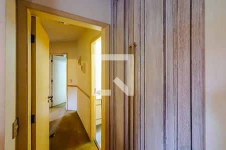 Apartamento à venda com 135m², 4 quartos e 4 vagascorredor