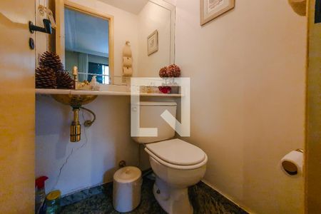 Apartamento à venda com 135m², 4 quartos e 4 vagaslavabo